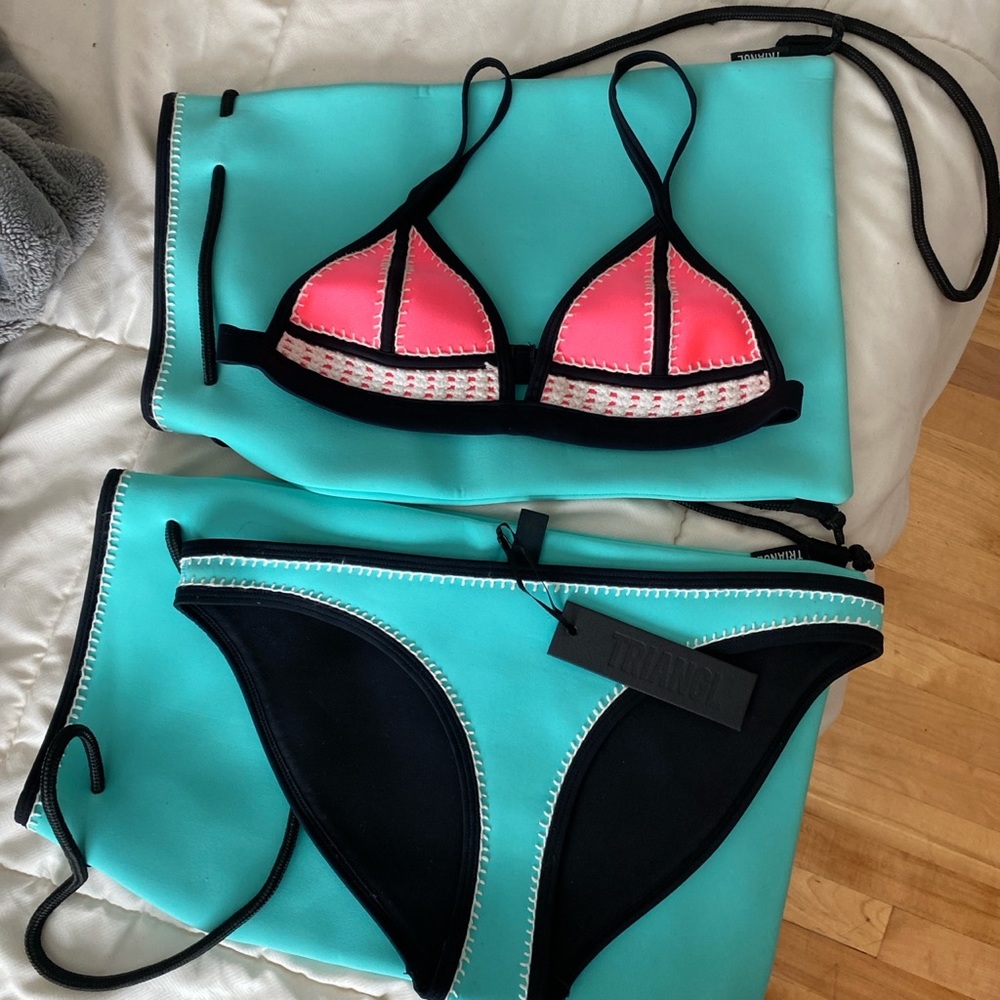 TRIANGL BIKINI - NEW WITH TAGS